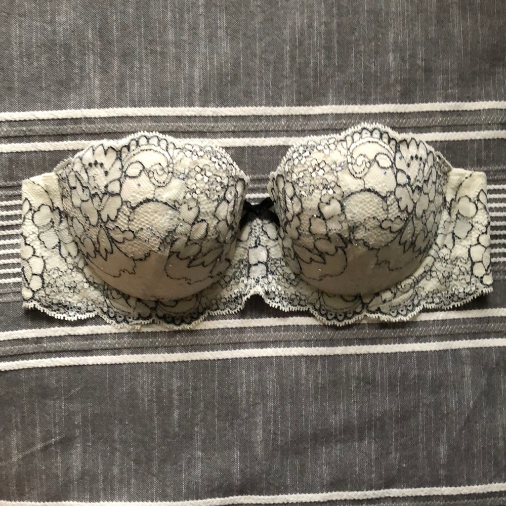 Victoria secret bra